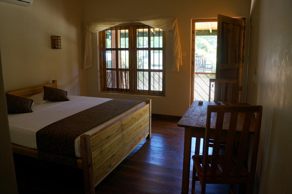 Coco Bay - Arugam Bay Hotel Buitenkant foto