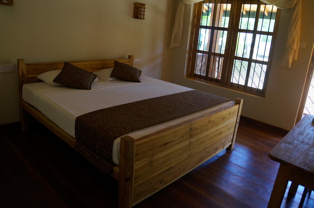 Coco Bay - Arugam Bay Hotel Buitenkant foto
