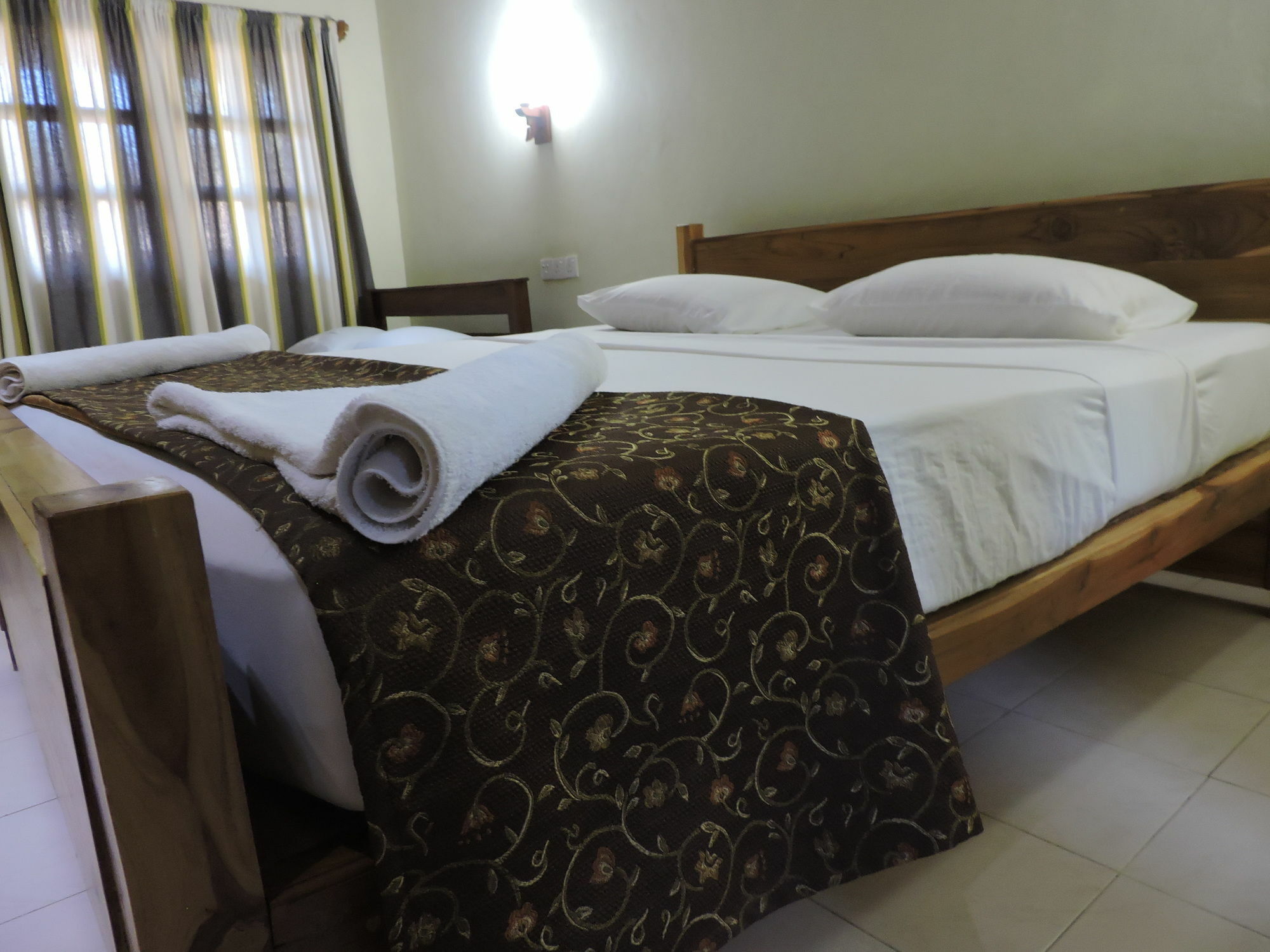 Coco Bay - Arugam Bay Hotel Buitenkant foto