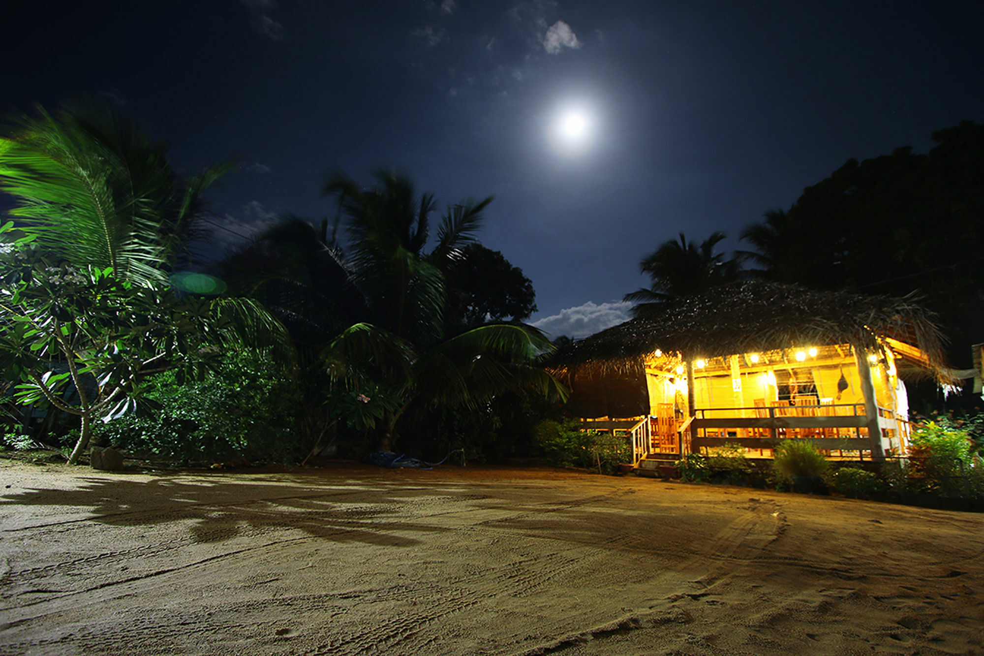 Coco Bay - Arugam Bay Hotel Buitenkant foto